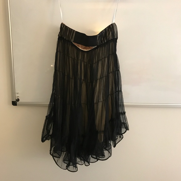 LaRok babydoll strapless top layered black mesh with pleats - Picture 7 of 8